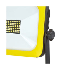 Forsberg 30W LED Scheinwerfer mit Akku und Traggestell 202