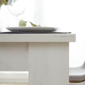 Essgruppe mit 4 Stühlen Esstisch Esszimmertisch Weiss Vintage Holztisch Massiv Polsterstühle Grau
