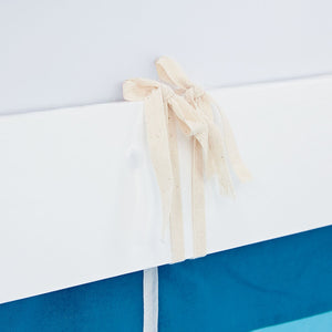 Hochbett Kinder 90x200 cm Weiss mit Vorhang in Blau | ohne Lattenrost