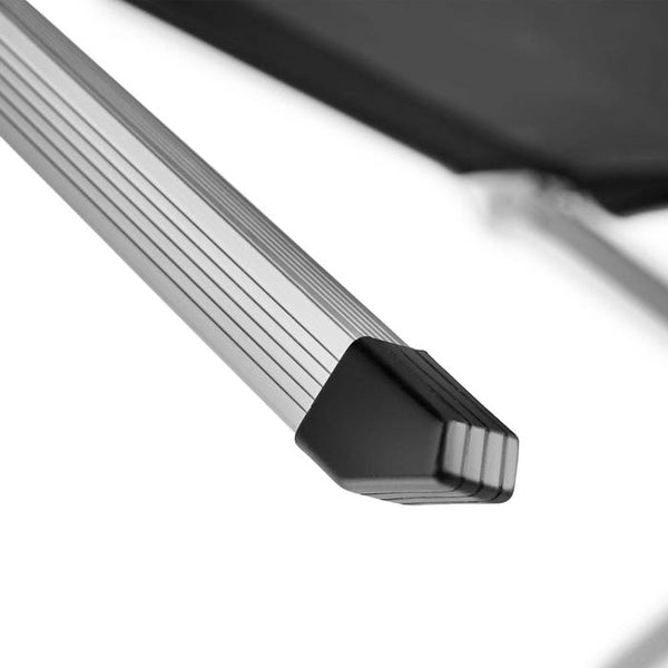 2 lits de camp en aluminium noir