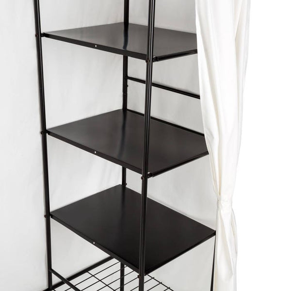 Metall-Garderobenschrank mit Vorhang