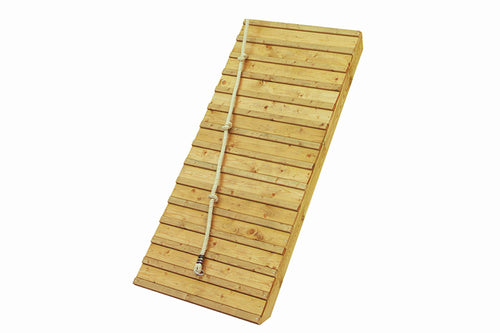 Holzrampe mit Klettertau Kinderspielgerät, naturbelassen, 1,5 m Podesthöhe