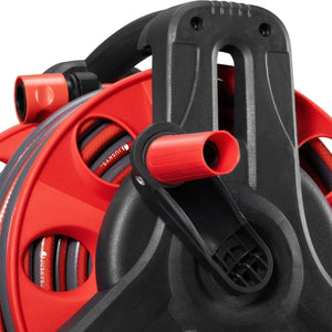 Mobile Schlauchtrommel Basic 30 m in Rot Mit Multifunktions-Handbrause