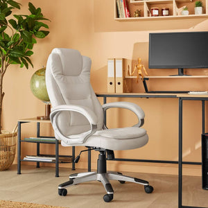 Executive chair with double padding