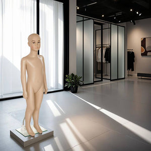Mannequin Child