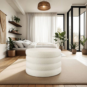 Sitzhocker mit Stauraum Altu XL Bouclé creme-weiß