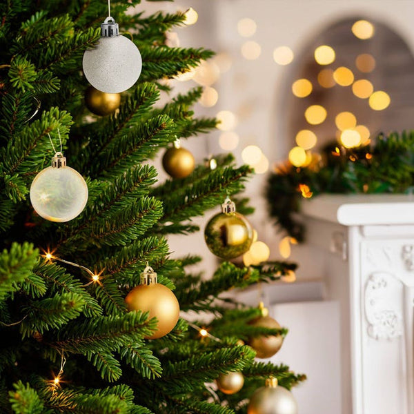 24er Set Weihnachtskugeln weiss/gold