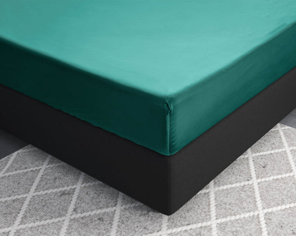 Satin Spannbettlaken Dunkelgrün 200 x 220 cm