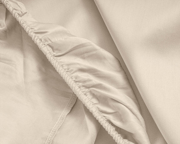 Topper Satin Spannbettlaken Sand 140 x 200 cm
