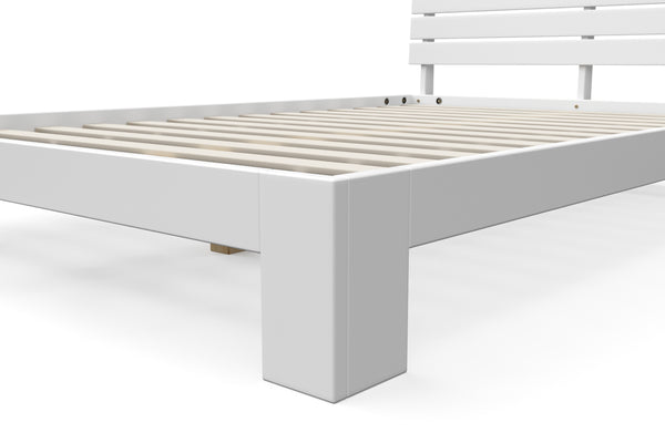 Bett Massivholz JAYDEN 140 x 200 cm weiss