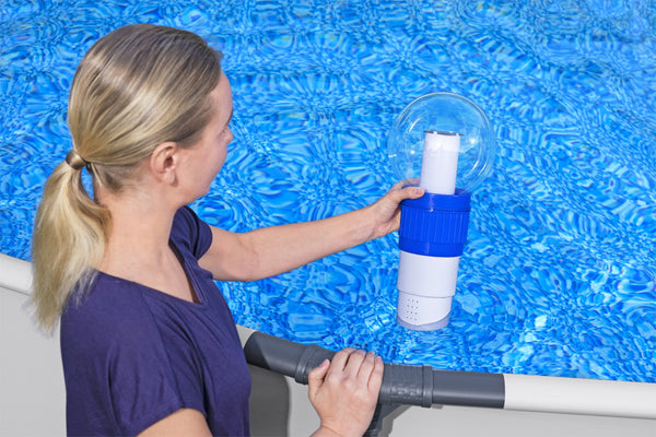 Chemikalienschwimmer Flowclear LED Solarsphere