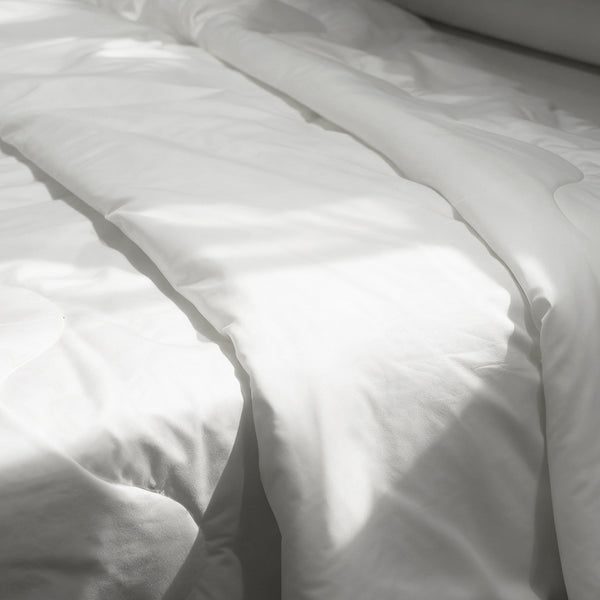 Duvet mit Naturfaser-Füllung BRISE 160 x 210 cm