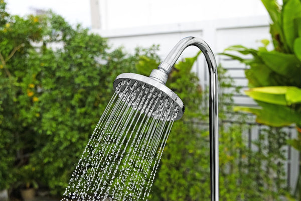 Douche de jardin Flowclear Solarflow 8L