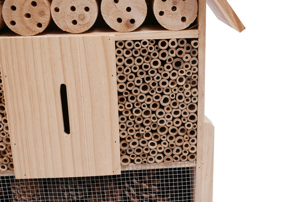 Insektenhotel auf Stelzen 119 cm