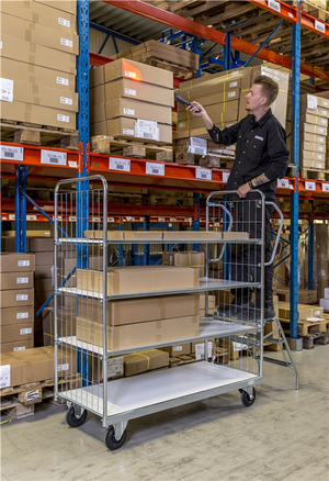 Etagenwagen 4 Böden, bis 300kg belastbar, 2 Bockrollen, 2 Lenkrollen mit Bremse