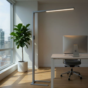 LED Stehlampe LUAN dimmbar mit Bewegungsmelder silber