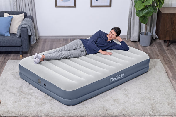 Luftbett Tritech selbstaufblasend mit Akku 203 x 152 x 36 cm
