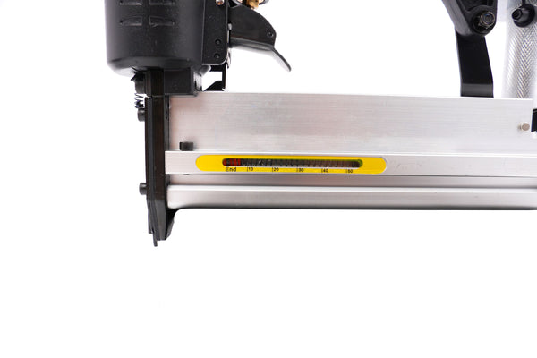 Nagelpistole Tacker