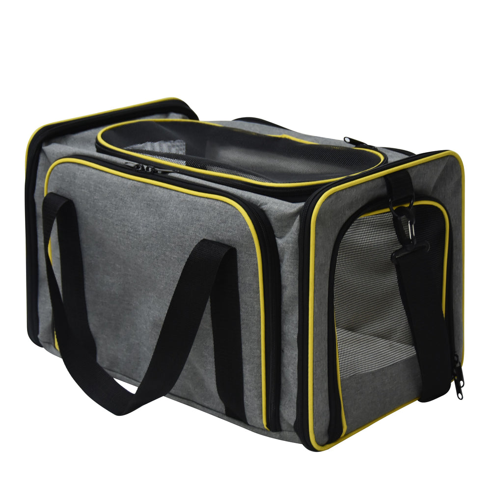 Foldable pet carrier