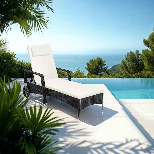 Sonnenliege Rattan mit Rollen schwarz/beige