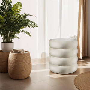 Sitzhocker Altu Samtoptik creme-weiss