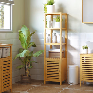 Badezimmerschrank schmal hoch freistehend mit Lamellentür und Regal