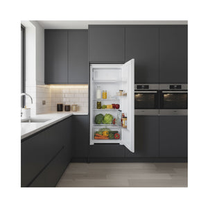 Kibernetik EB180 Einbau-Kühlschrank mit Schleppscharnier (E)
