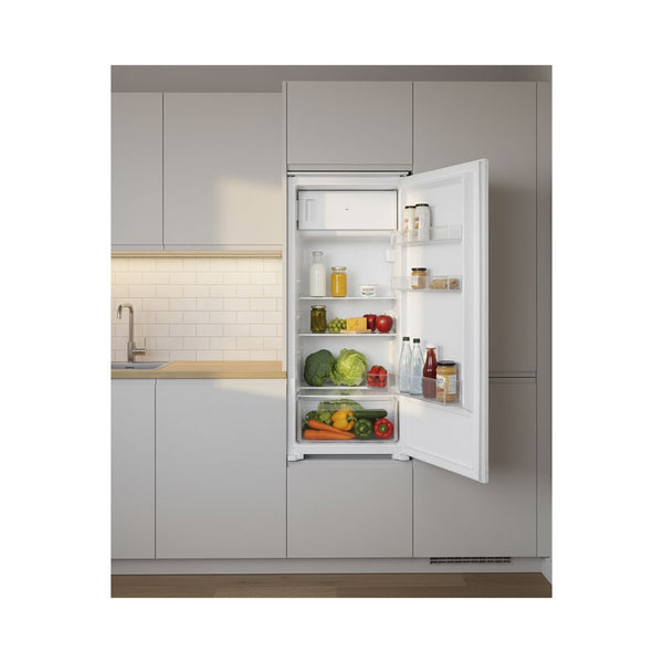 Kibernetik EB180 Einbau-Kühlschrank mit Schleppscharnier (E)