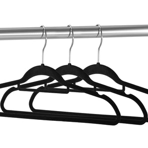 Kleiderbügel Samt 50er Set Schwarz