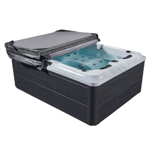Outdoor Whirlpool Oasis mit LED Massagedüsen