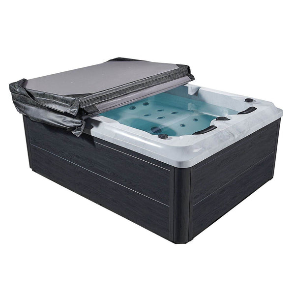 Outdoor Whirlpool Oasis mit LED Massagedüsen