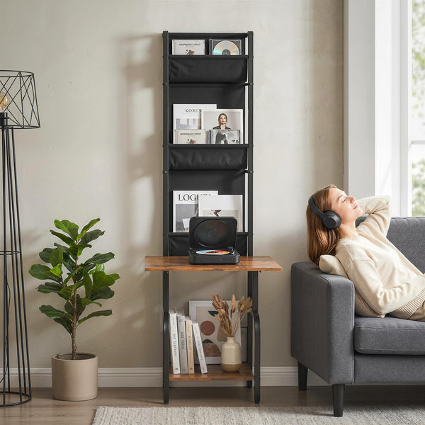 CD-Regal mit Stofftaschen und Tischplatte in Holzoptik