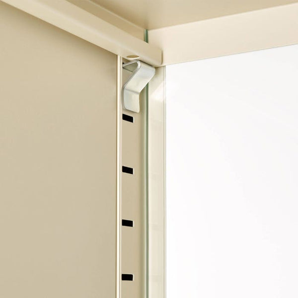 Metallvitrine Baker creme