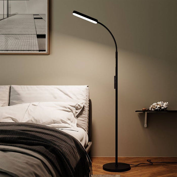 Stehlampe Prisma schwarz