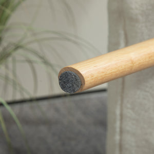 Fusshocker gepolstert mit Fleece und Holzbeinen cremeweiss