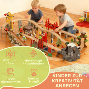 Holzeisenbahn Set mit magnetischem Kran 100 Teile Buchenholz
