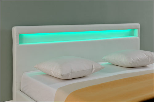 Kunstlederbett Paris mit LED RGB Beleuchtung 180x200cm Corium