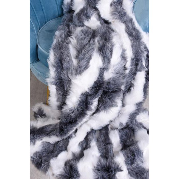 WEBPELZDECKE "WINTERFELL" SHAGGY SOFADECKE