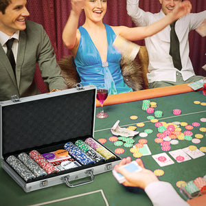 Pokerkoffer 300 Chips mit Schloss Komplettset Silber
