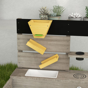 Sandkasten mit Wasserstation und Pflanzkästen aus Holz grau