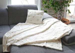 Set Wohndecke und Deko-Kissen Schnee flauschig mit Pailletten