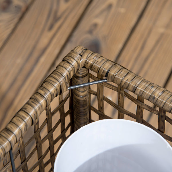 Solarbetriebene Gartenleuchte mit Dämmerungssensor Rattanoptik
