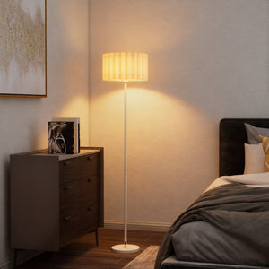 Stehlampe Retro Design mit Fussschalter und weissem Lampenschirm