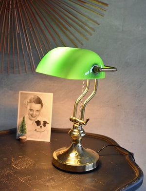 Nostalgische Schreibtischlampe im Art Nouveau